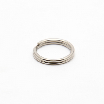 Spaltring aus Stahl für Perlonarmbänder