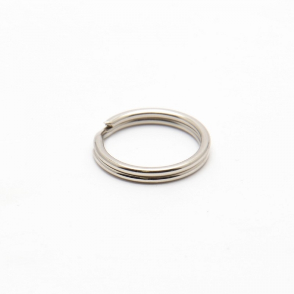 Spaltring aus Stahl für Perlonarmbänder